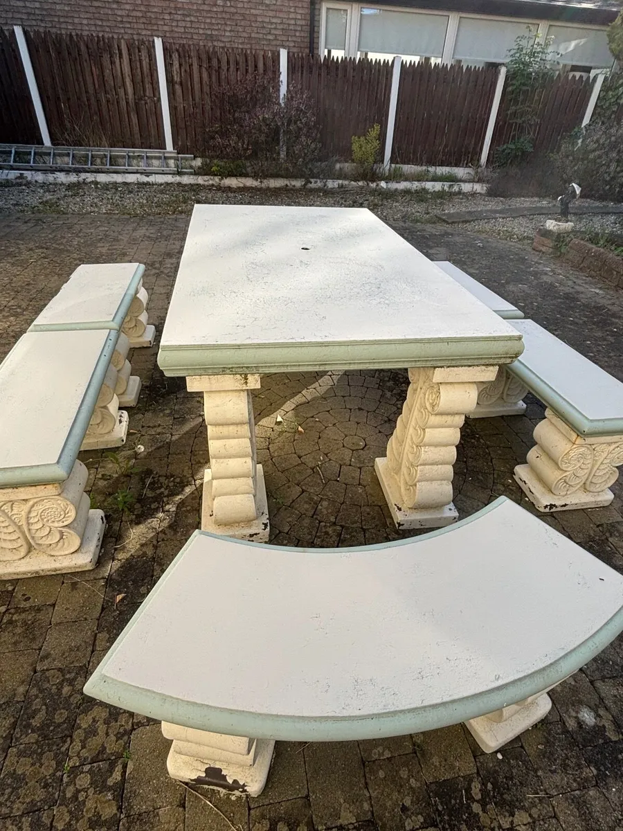 Garden Furniture - Image 1