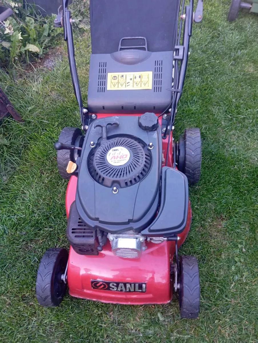 Sanli self drive lawnmower - Image 1