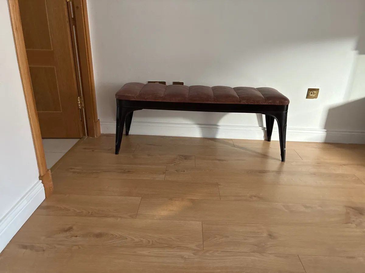 Bench - Image 3