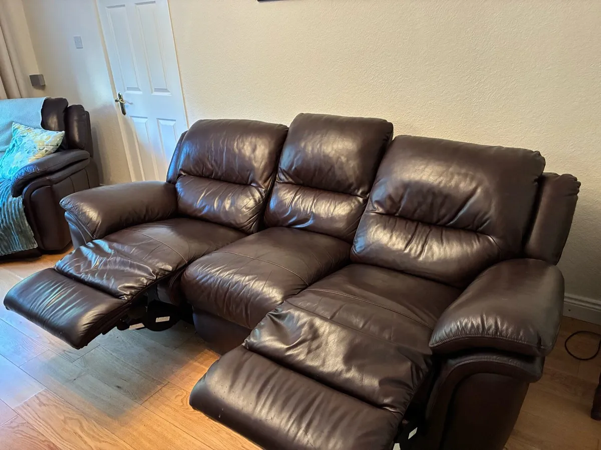 3 piece suite - Image 3