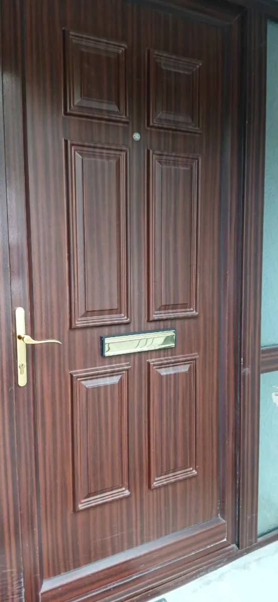 PVC Front door double glazed. - Image 1