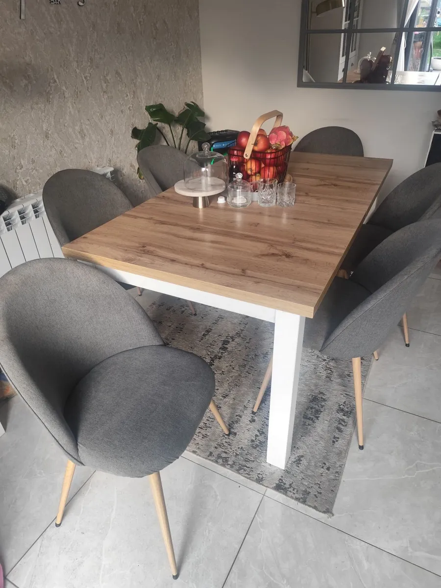 Dining chairs - Image 2