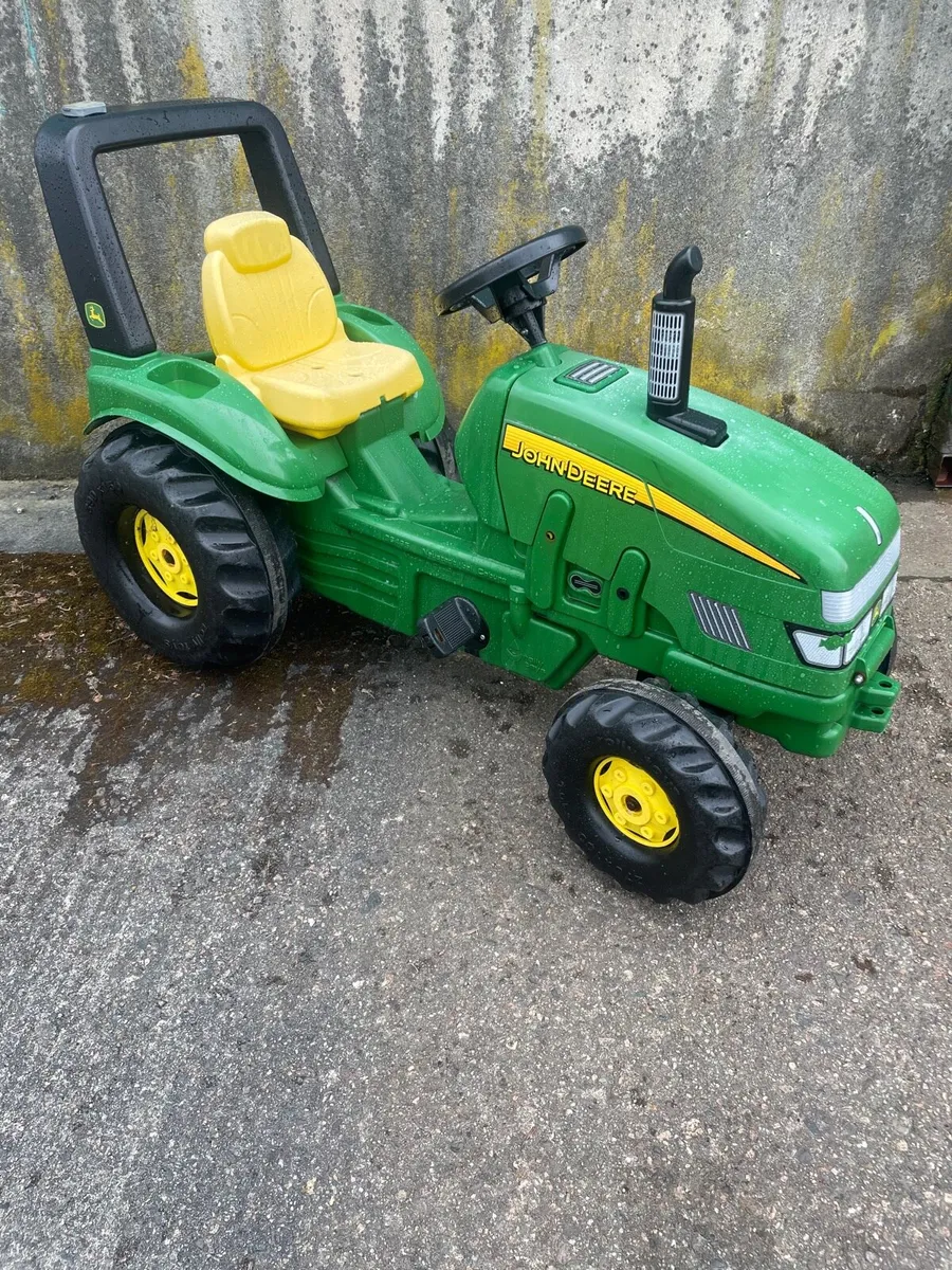 Kids rolley lager John Deere peddle tractor - Image 1