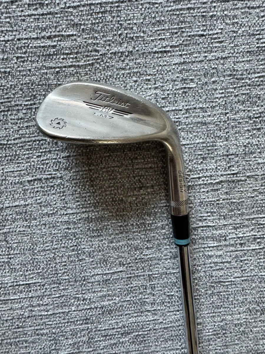 Titleist SM7 54 Degree Vokey Wedge - Image 1