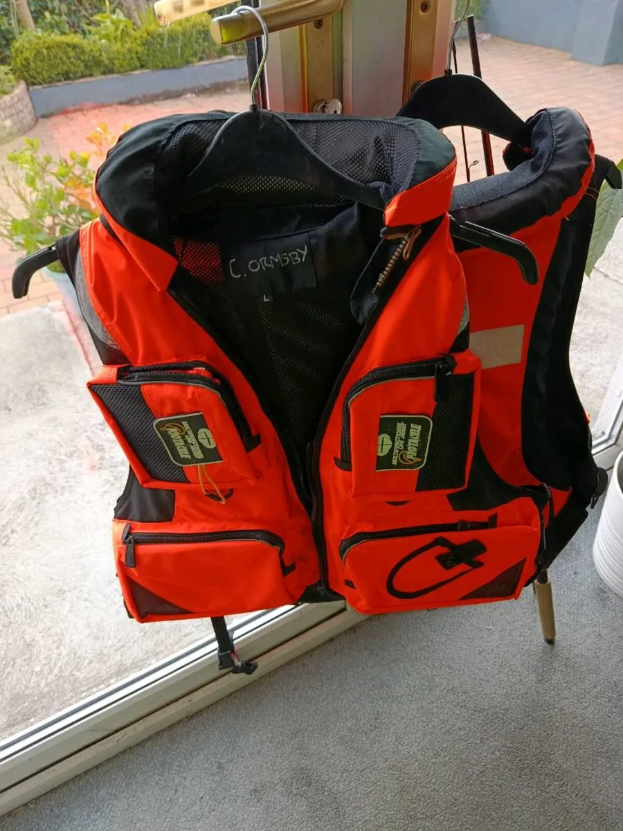 Life jackets - Image 1