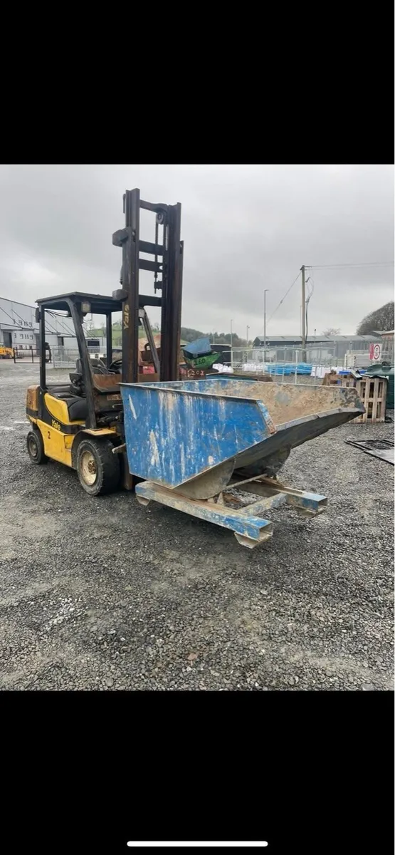 Tipping Skip - Image 2