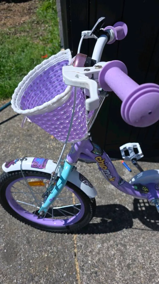 Girls 15inch bike - Image 1