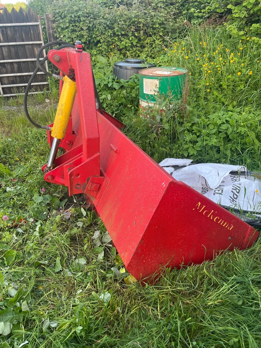 Power box - Image 1
