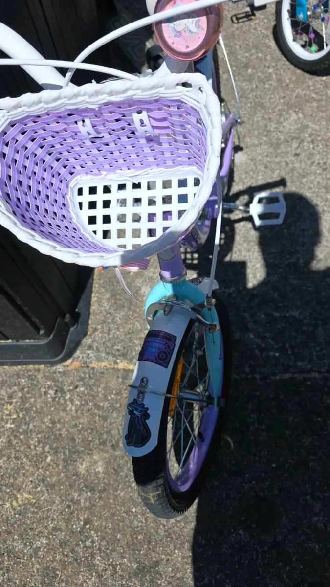 Girls 15inch bike - Image 3