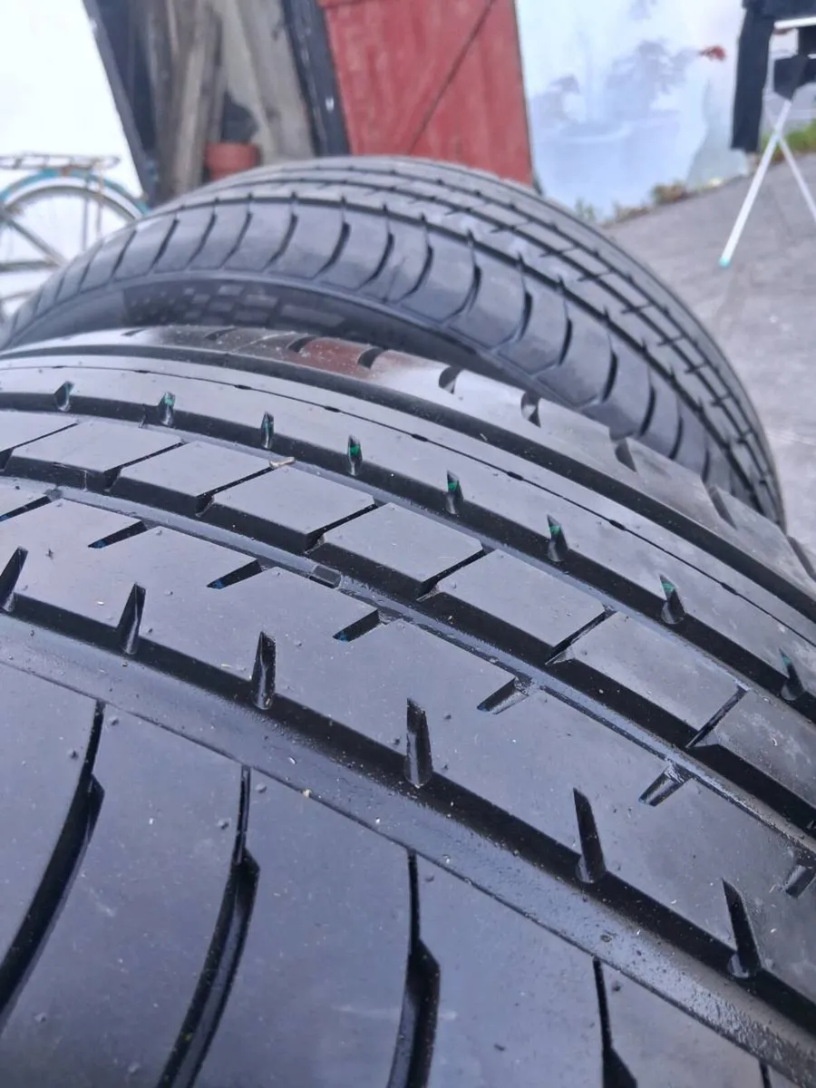 19 inch tyres - Image 3