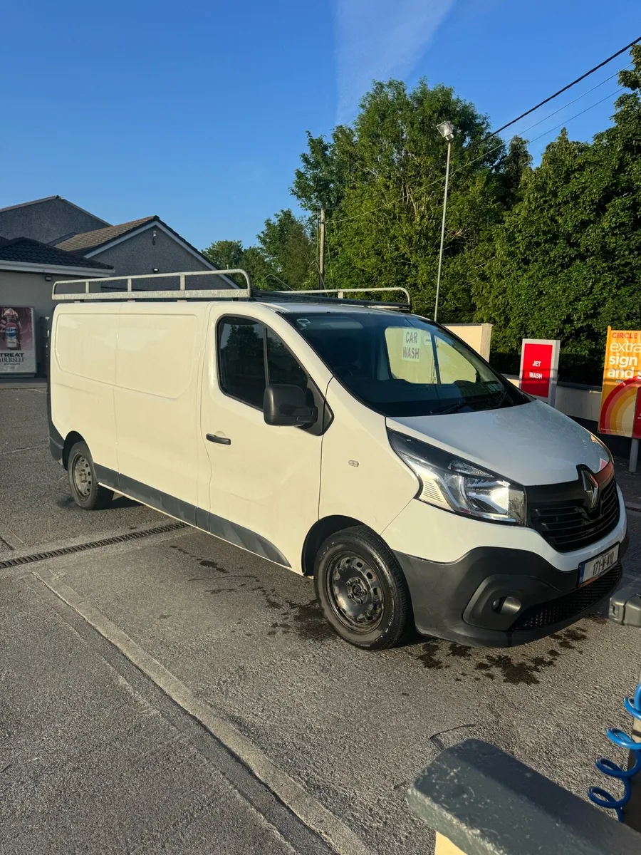 Renault traffic - Image 1