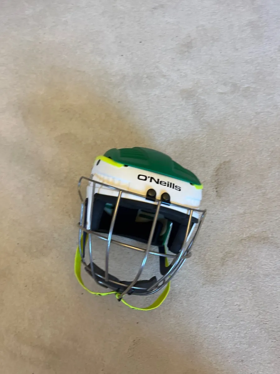 O’Neils hurling helmet - Image 4