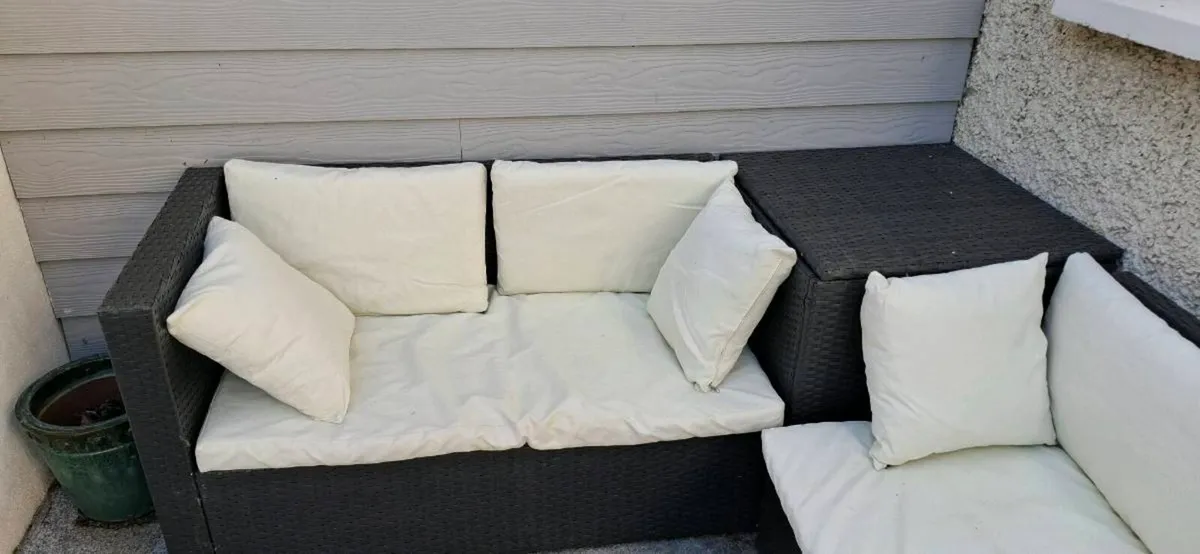 Rattan corner furniture and storage box - Image 2