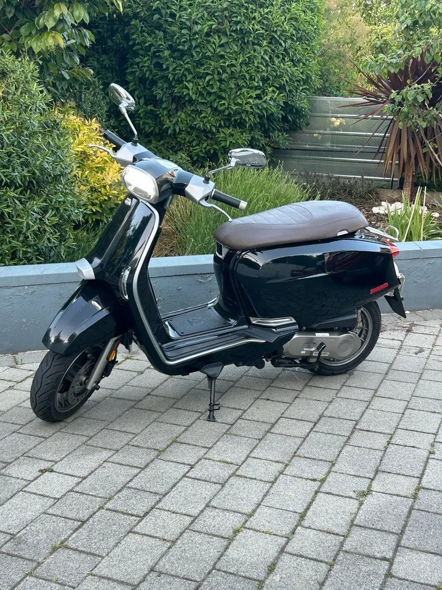 Lambretta 50cc - stylish & hardy runner - Image 1