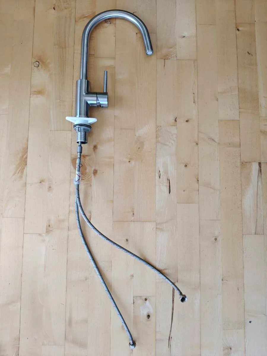 Single lever kitchen tap - Image 1
