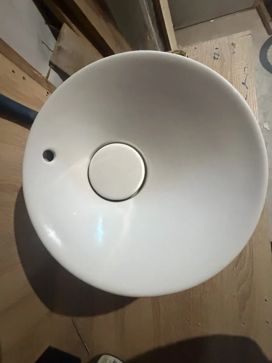 Sink - Image 1