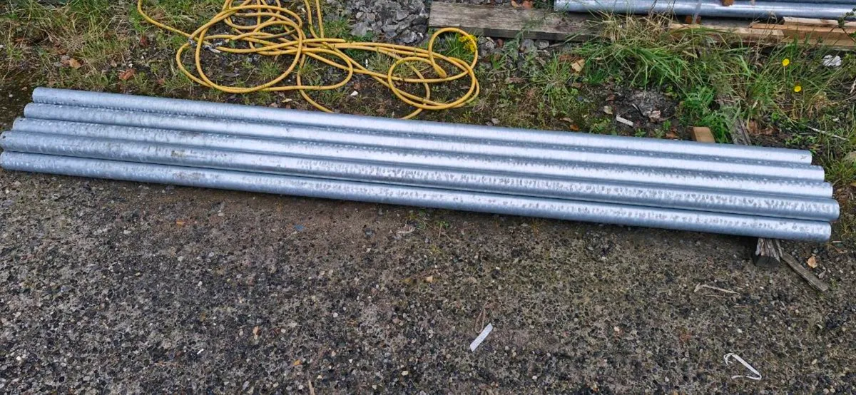 Galvanized steel posts Tubular steel - Image 4