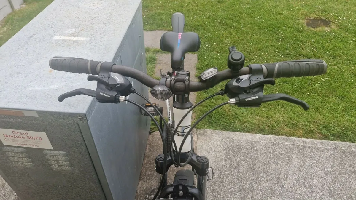 Womens bike - Image 3