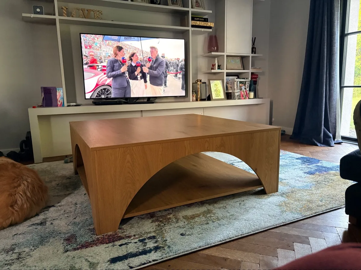 Square Coffee table (1.2m x 1.2m) - Image 2