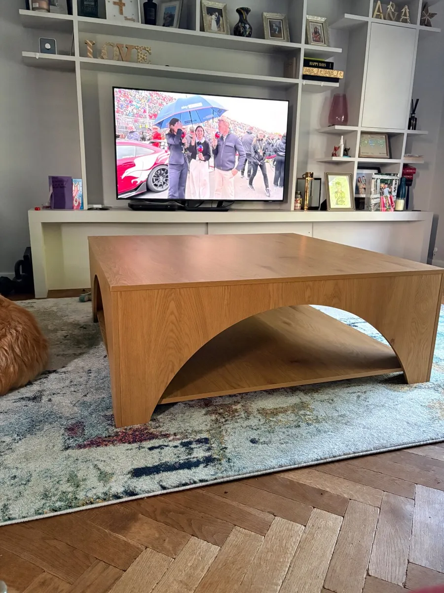 Square Coffee table (1.2m x 1.2m) - Image 3
