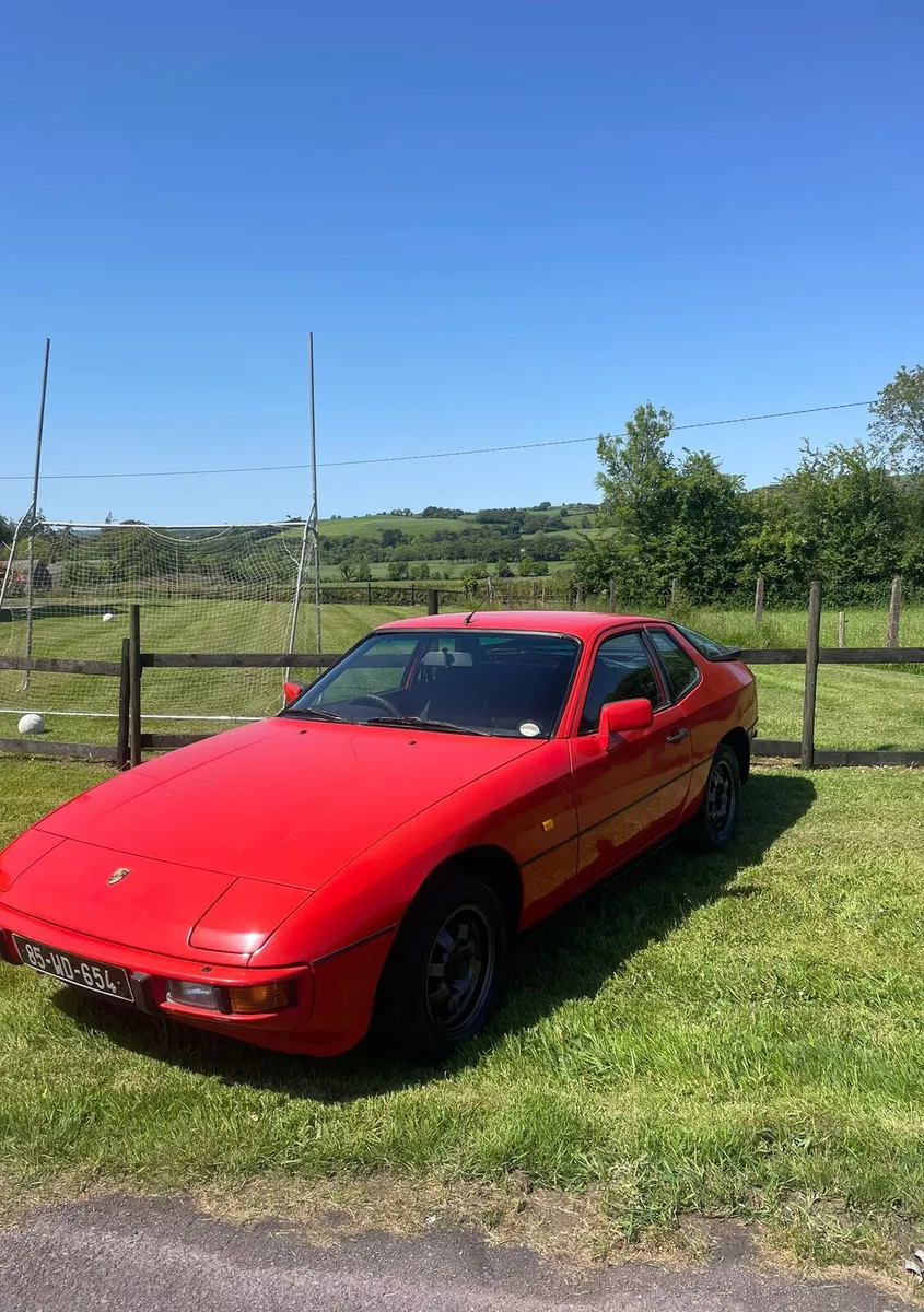 Porsche 924 - Image 2