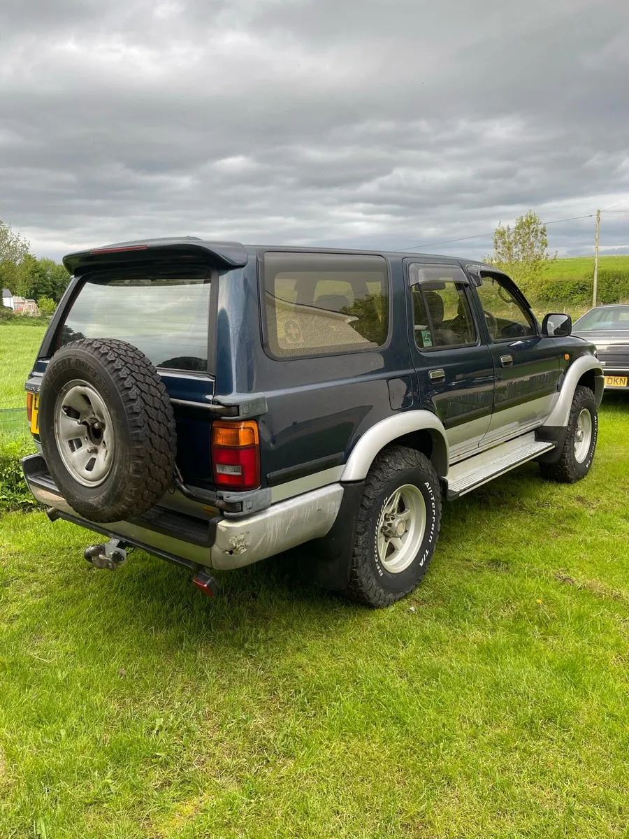 1994 toyota hilux surf gen2 3.0TD manual - Image 2