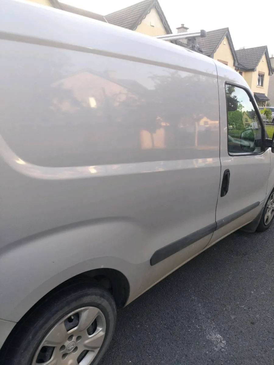 Opel combo - Image 2