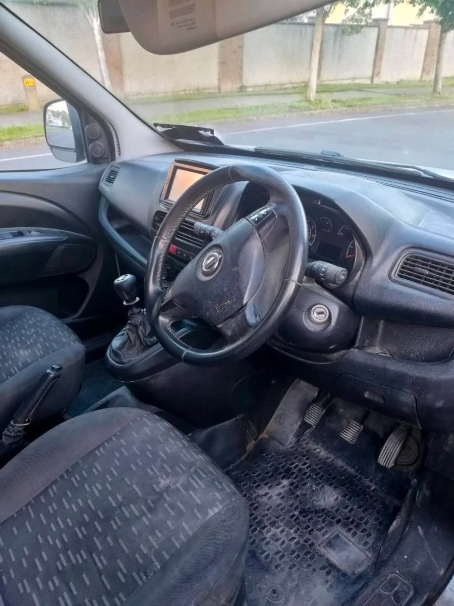 Opel combo - Image 4