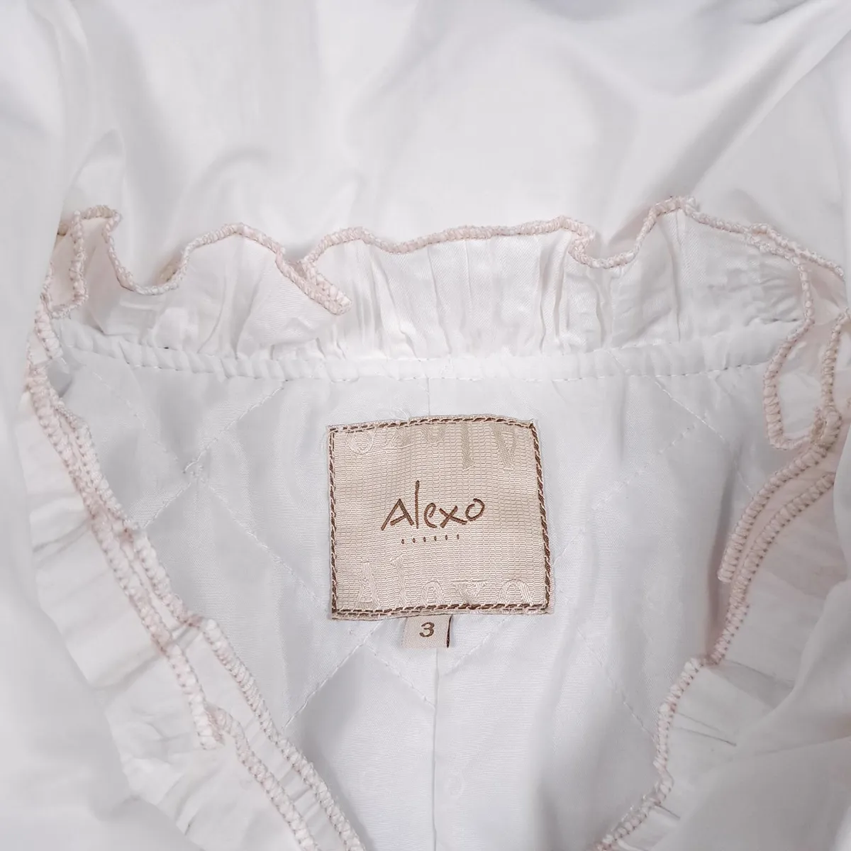Alexo Vintage White Ruffle Hem Puffer Coat 10-12UK - Image 3