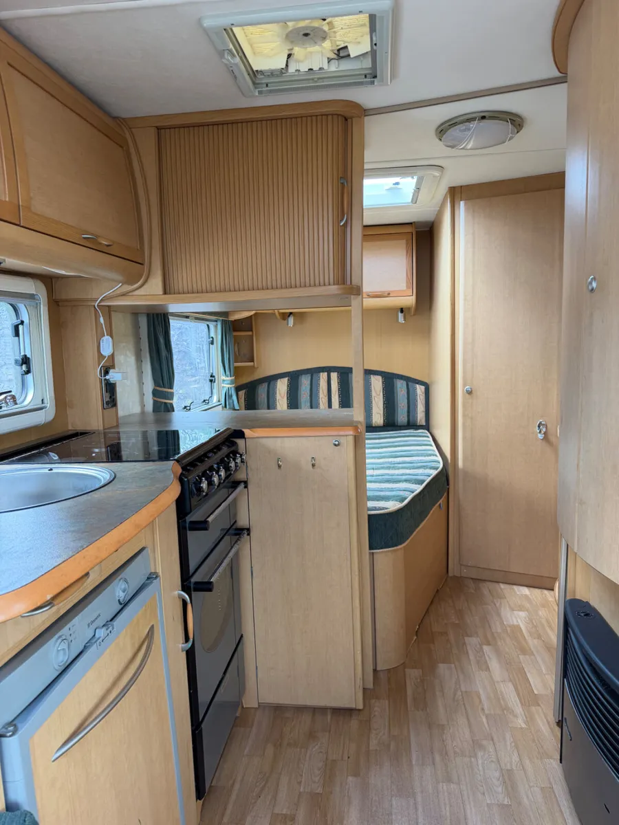 ⭐️Abbey fixed bed - starter caravan ⭐️ - Image 3