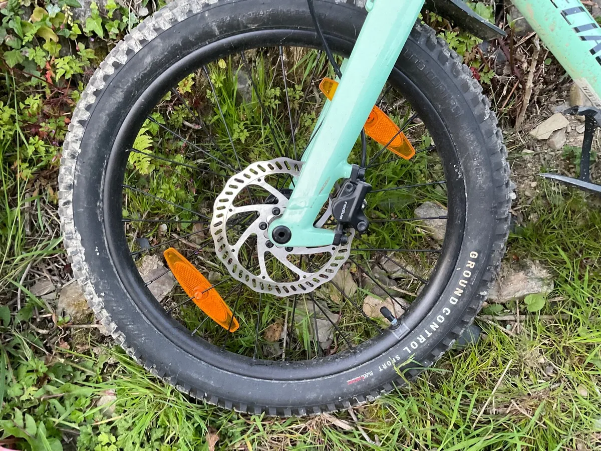 Specialized Riprock 20 inch wheels Bicycle - Image 3
