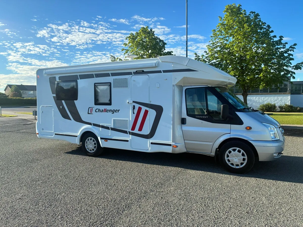 Challenger motorhome - Image 3