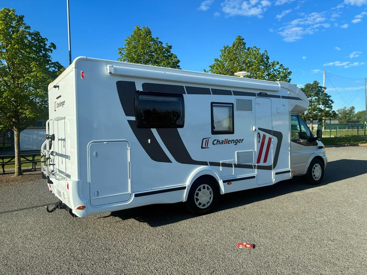 Challenger motorhome - Image 4