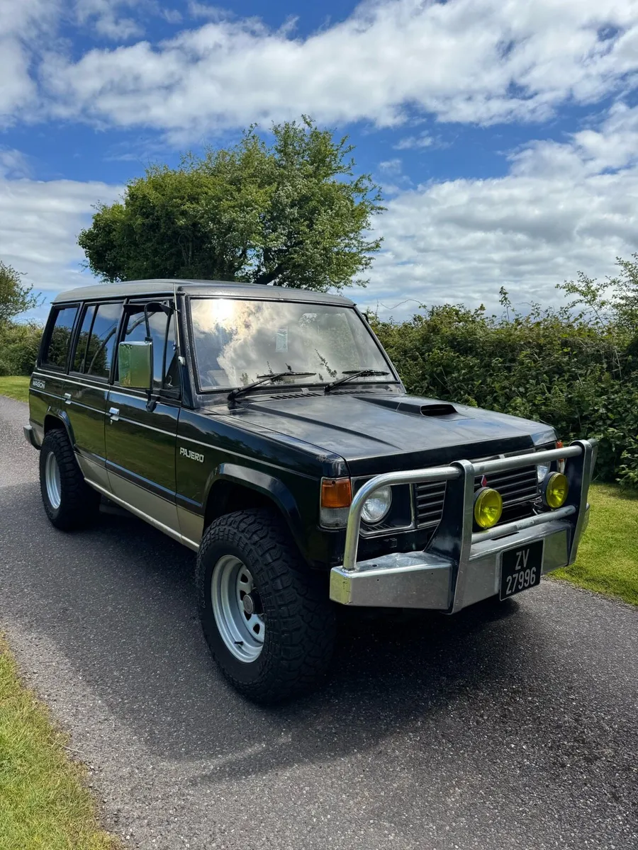 Mk1 Mitsubishi Pajero 7 seater  wagon - Image 1