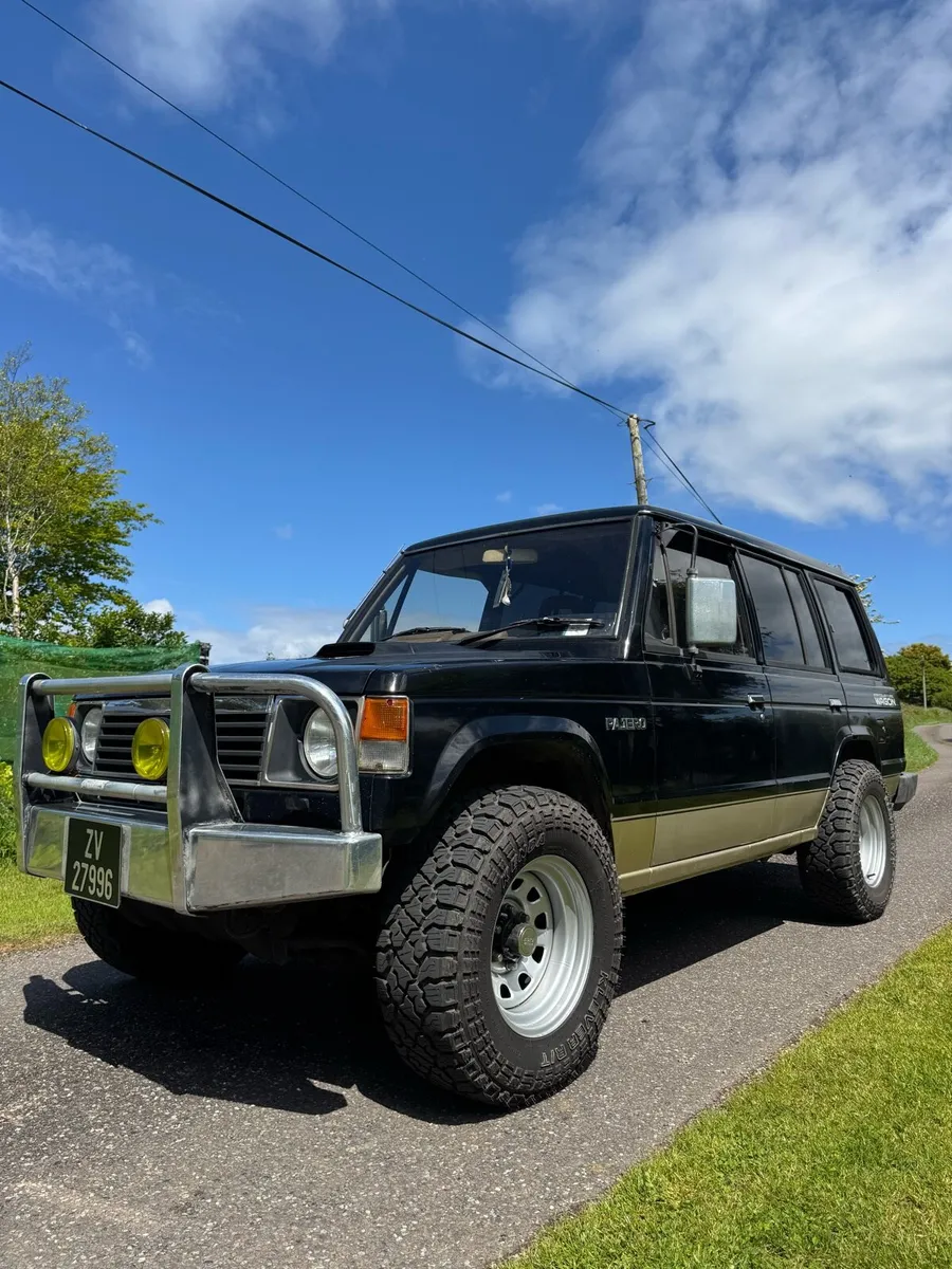 Mk1 Mitsubishi Pajero 7 seater  wagon - Image 3