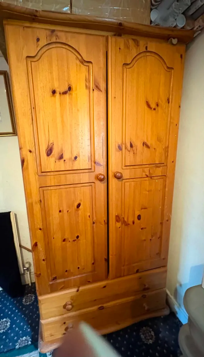 Pine Double Warderobe - Image 1
