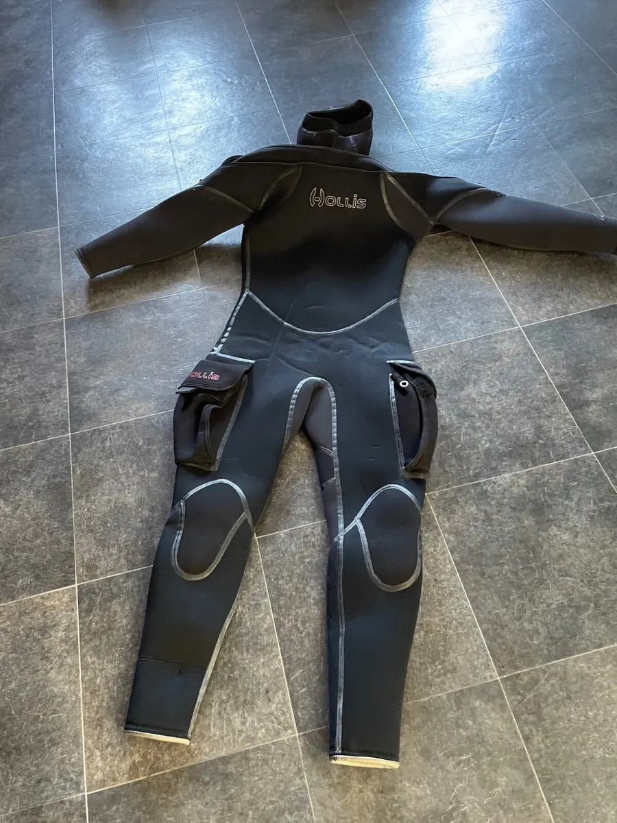 Diving suit - Image 2