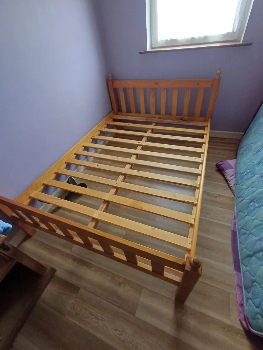Sturdy 4Ft 6 Double Wooden Bed Frame - Image 1