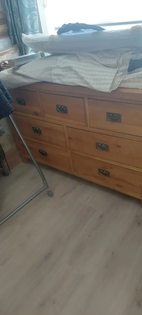 Chest of drawers - Image 2