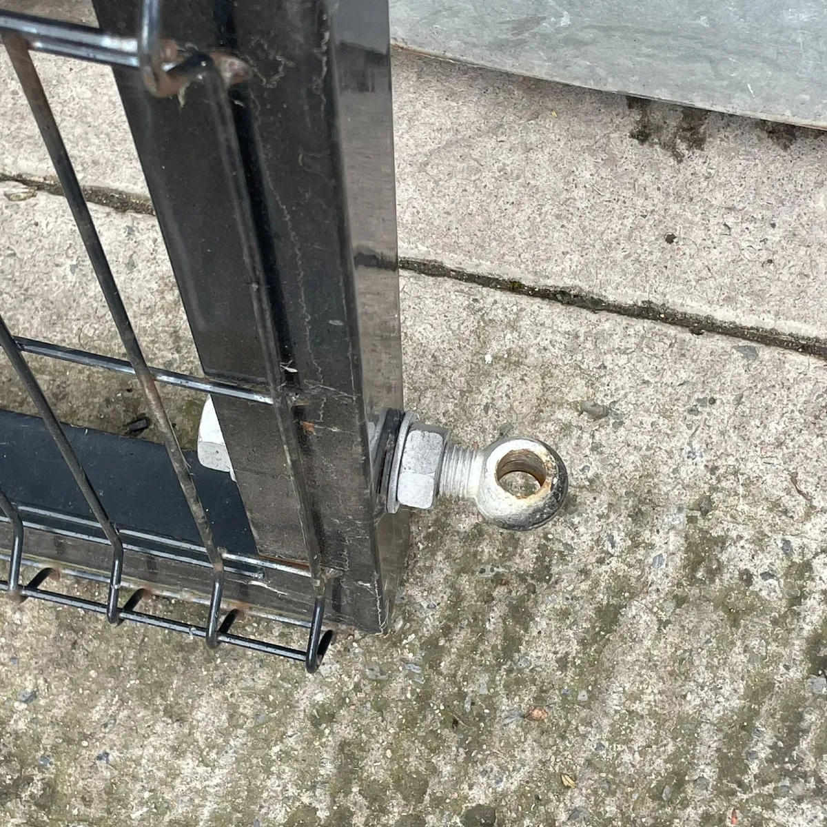 V Mesh Fencing, Double Gates, Ped gate and fixings - Image 3
