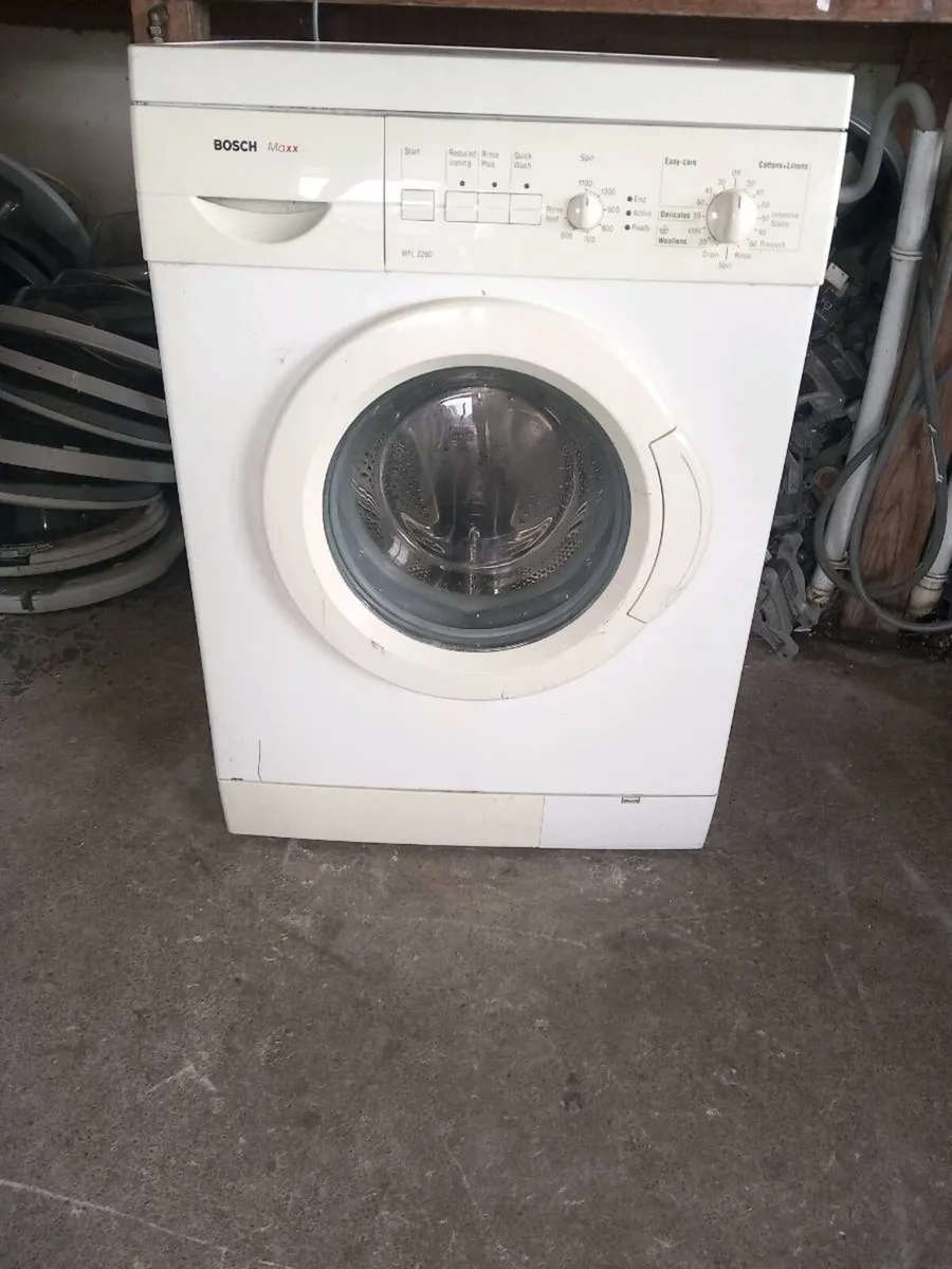 Bosch 7kg washing machine - Image 1