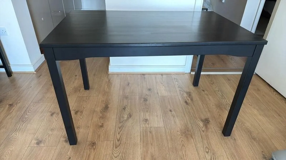 Dining - Image 3