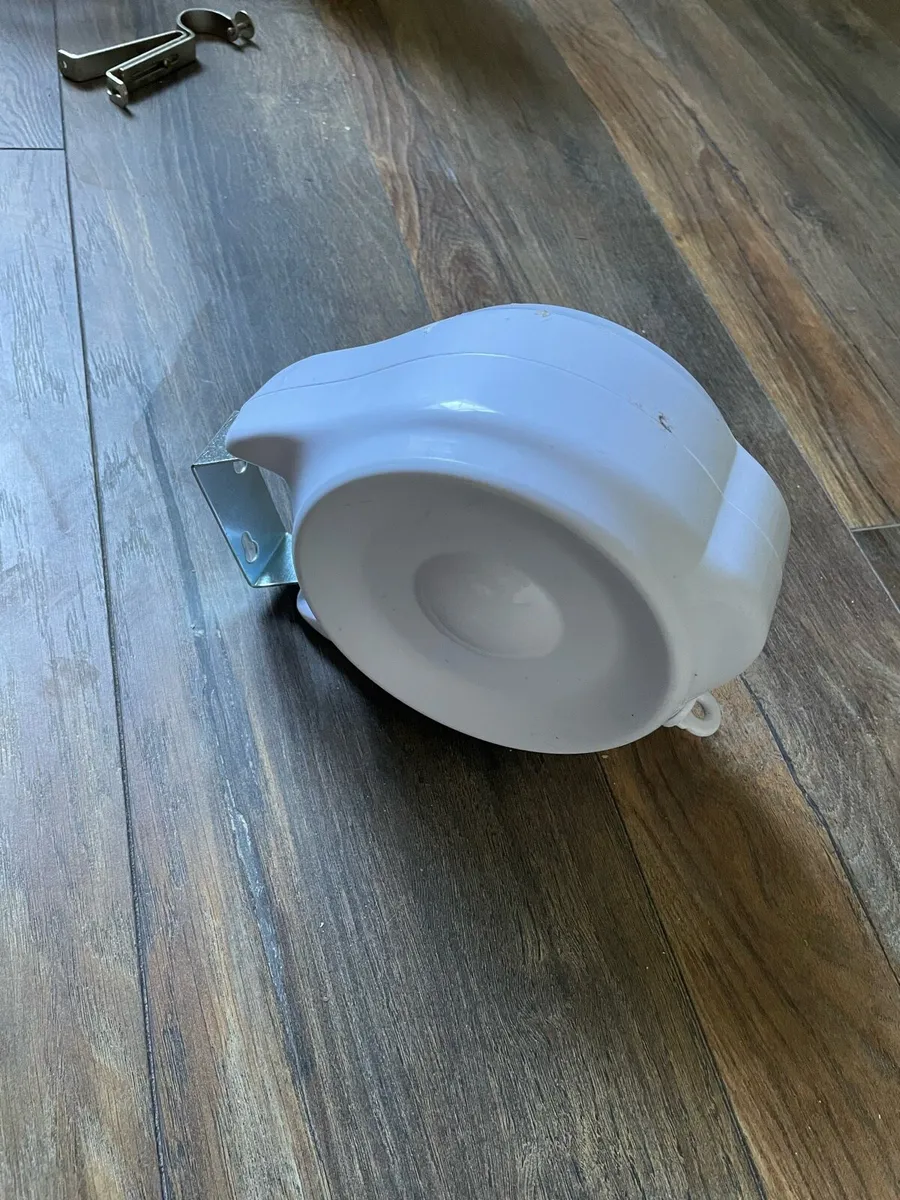 Retractable Drying line - Image 3