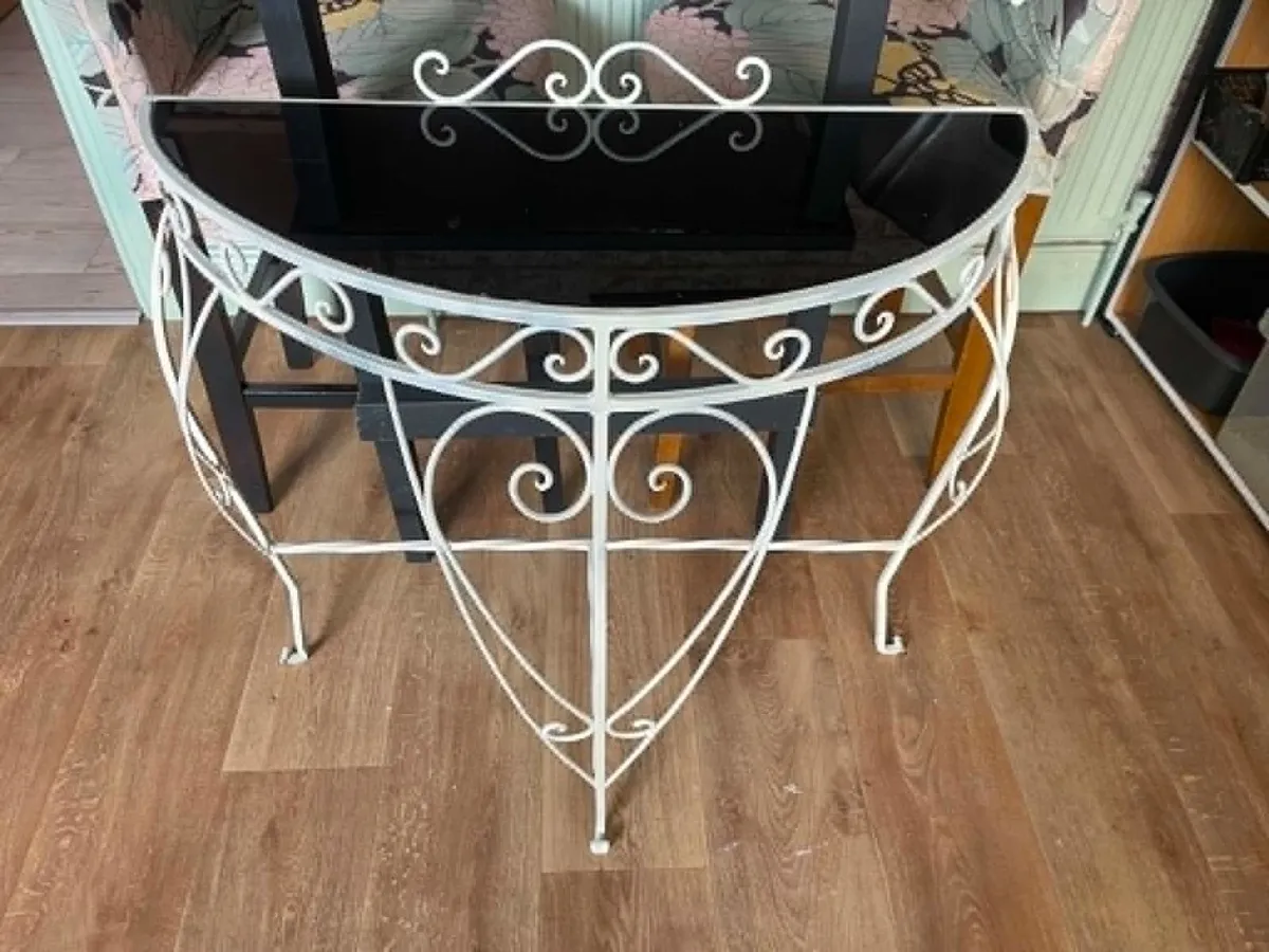 console metal and glass