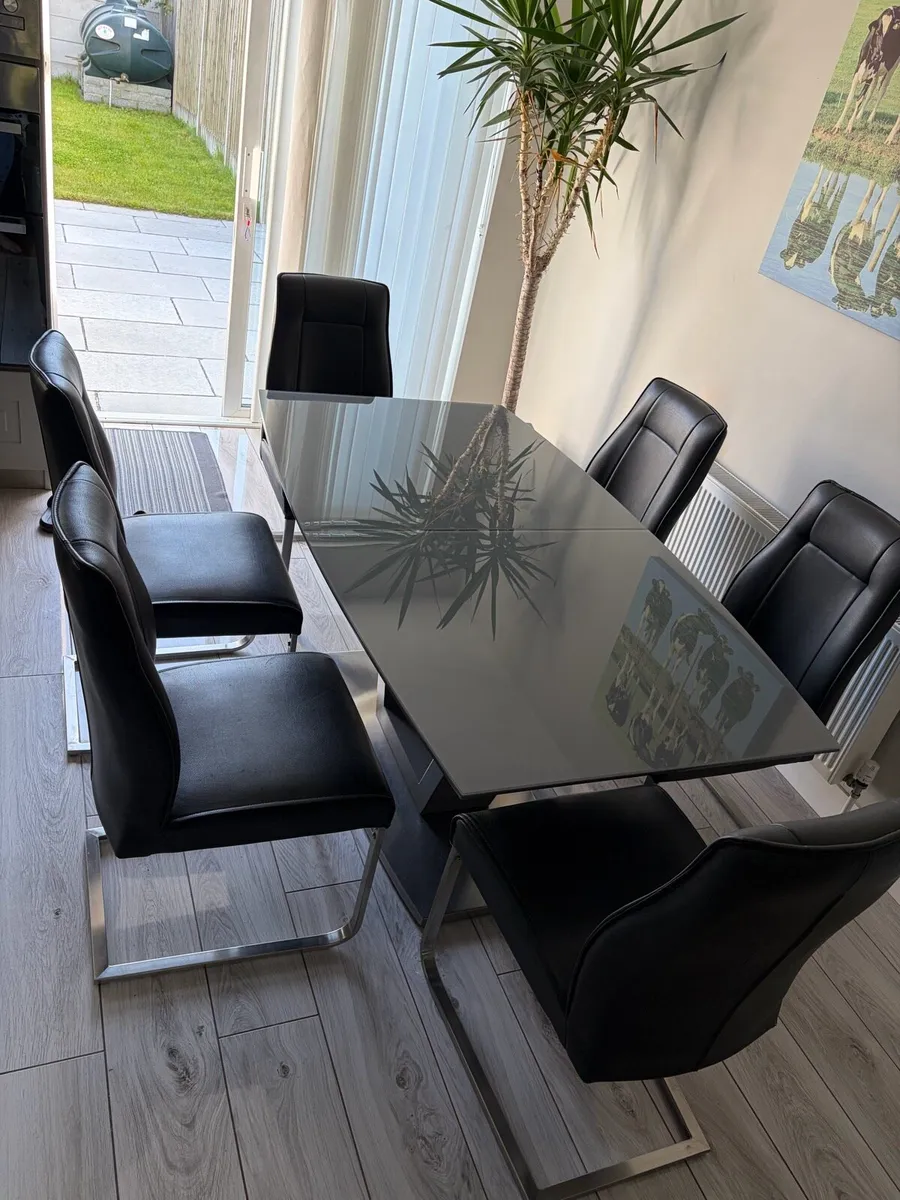 Dining Table & Chairs - Image 2