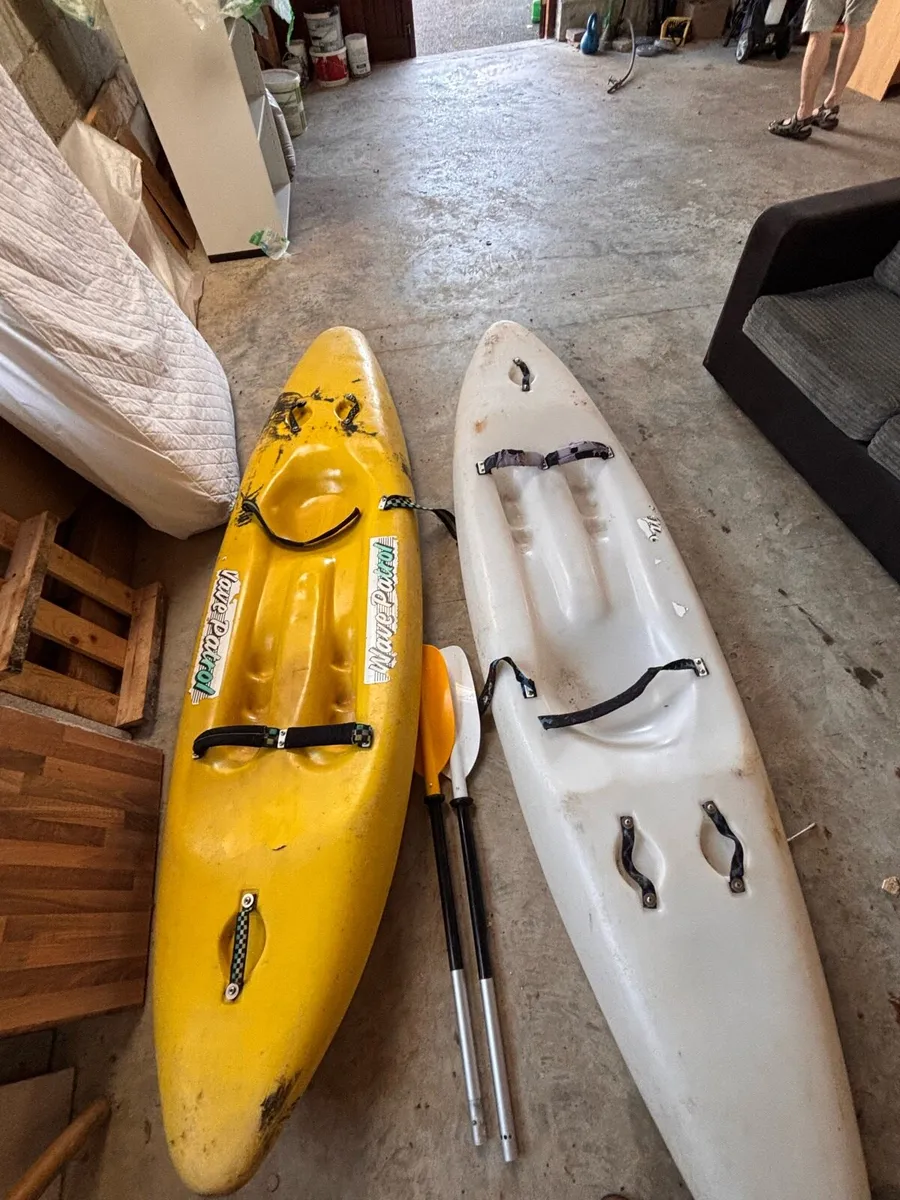 2 Kayaks for Sale – Includes Paddles - Image 4