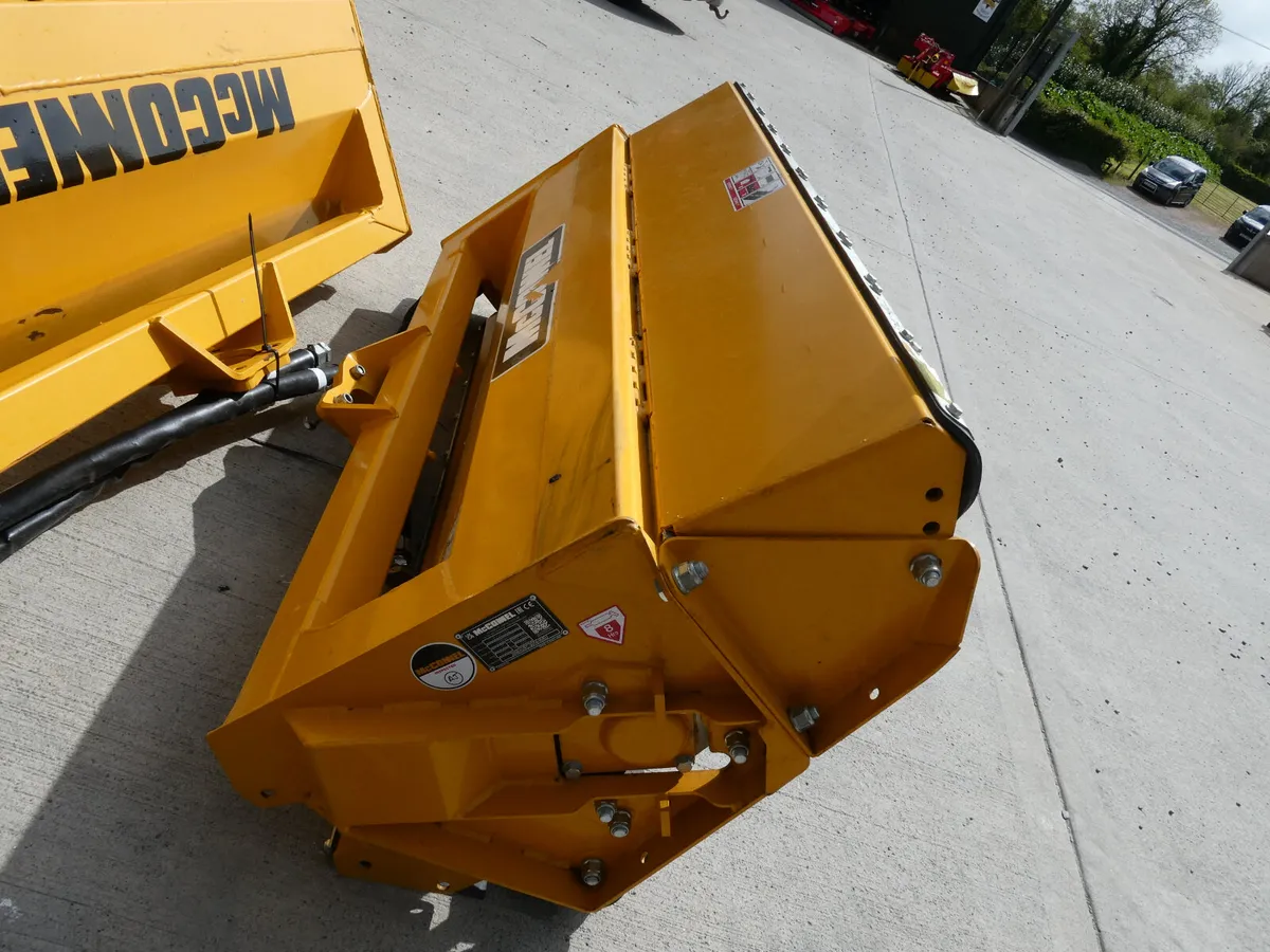 Selection of McConnel Flail Heads - Image 3