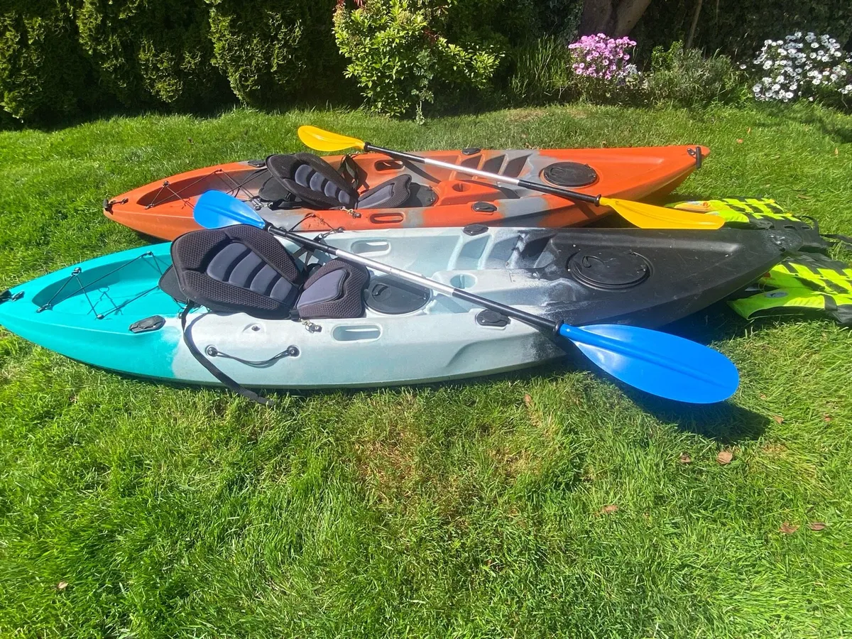 2 Kayaks - Image 2