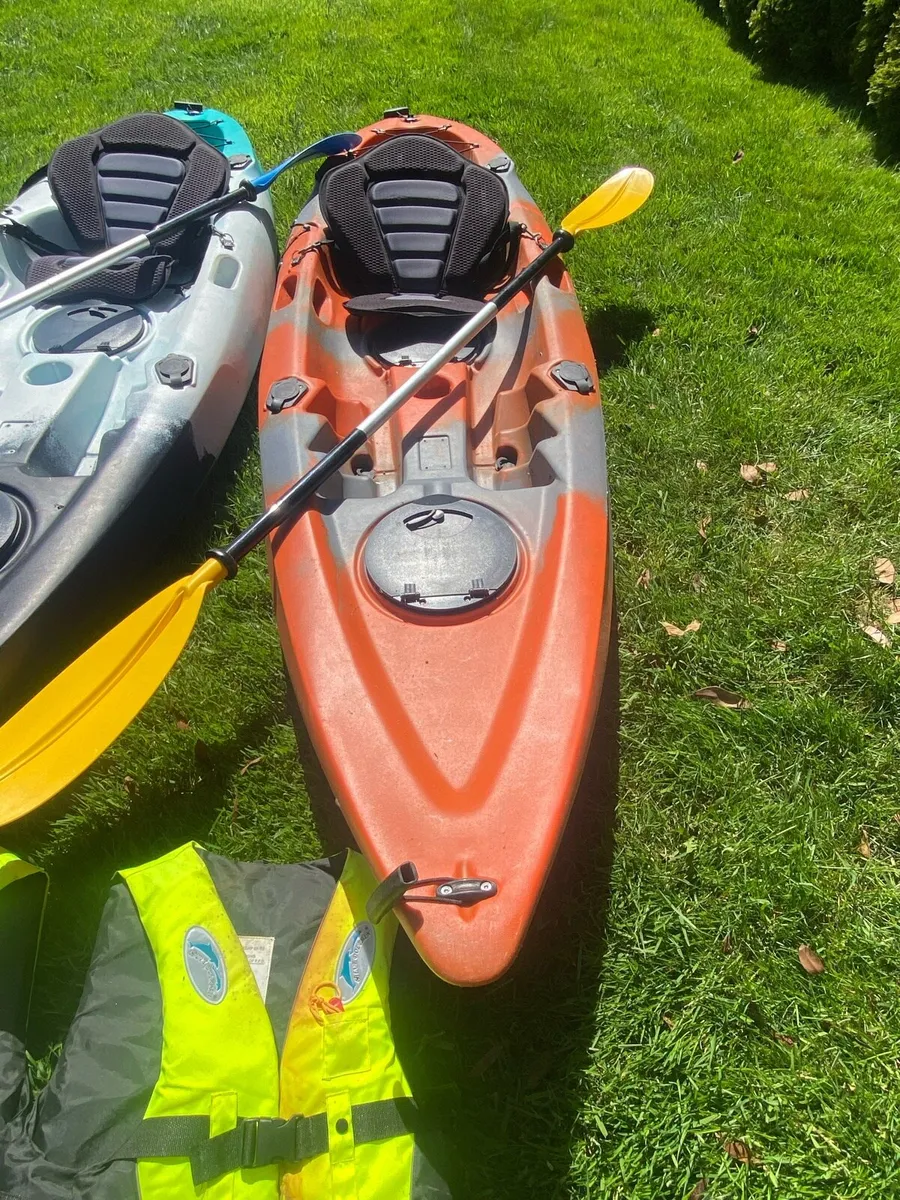 2 Kayaks - Image 4