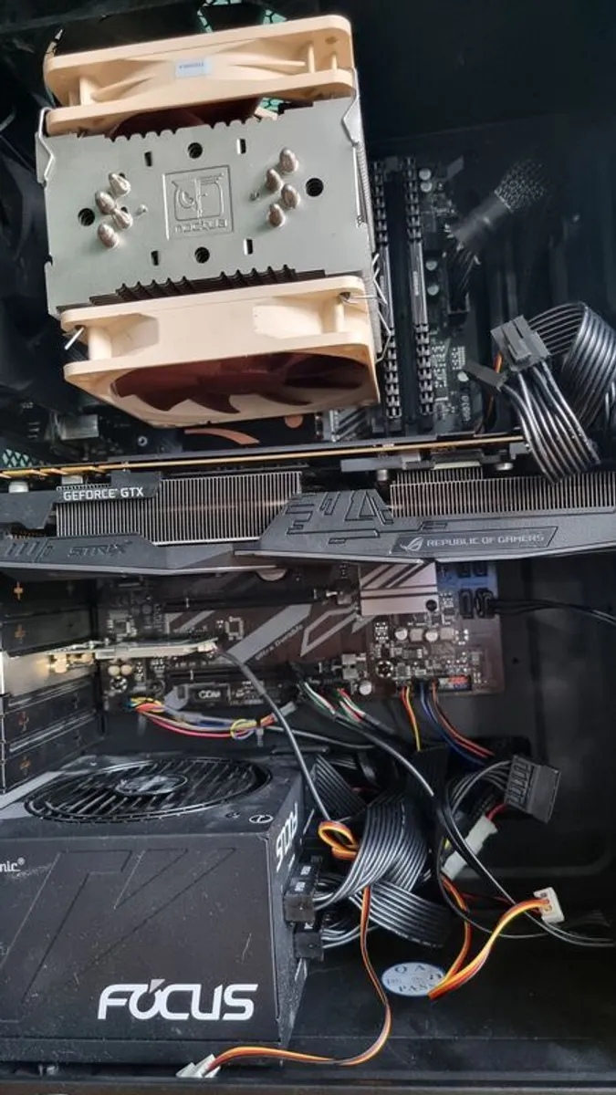Custom mid-end gaming PC, i7 9700K, GTX 1080 Ti - Image 2